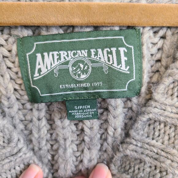 American Eagle Womens Cozy Gray Chunky Knit Sweater Size Small Balloon Sleeve - Picture 4 of 7